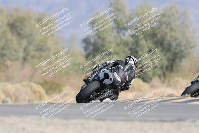 media/Oct-04-2025-CVMA (Sat) [[408bcdd6e4]]/Race 13-Amateur Supersport Open/